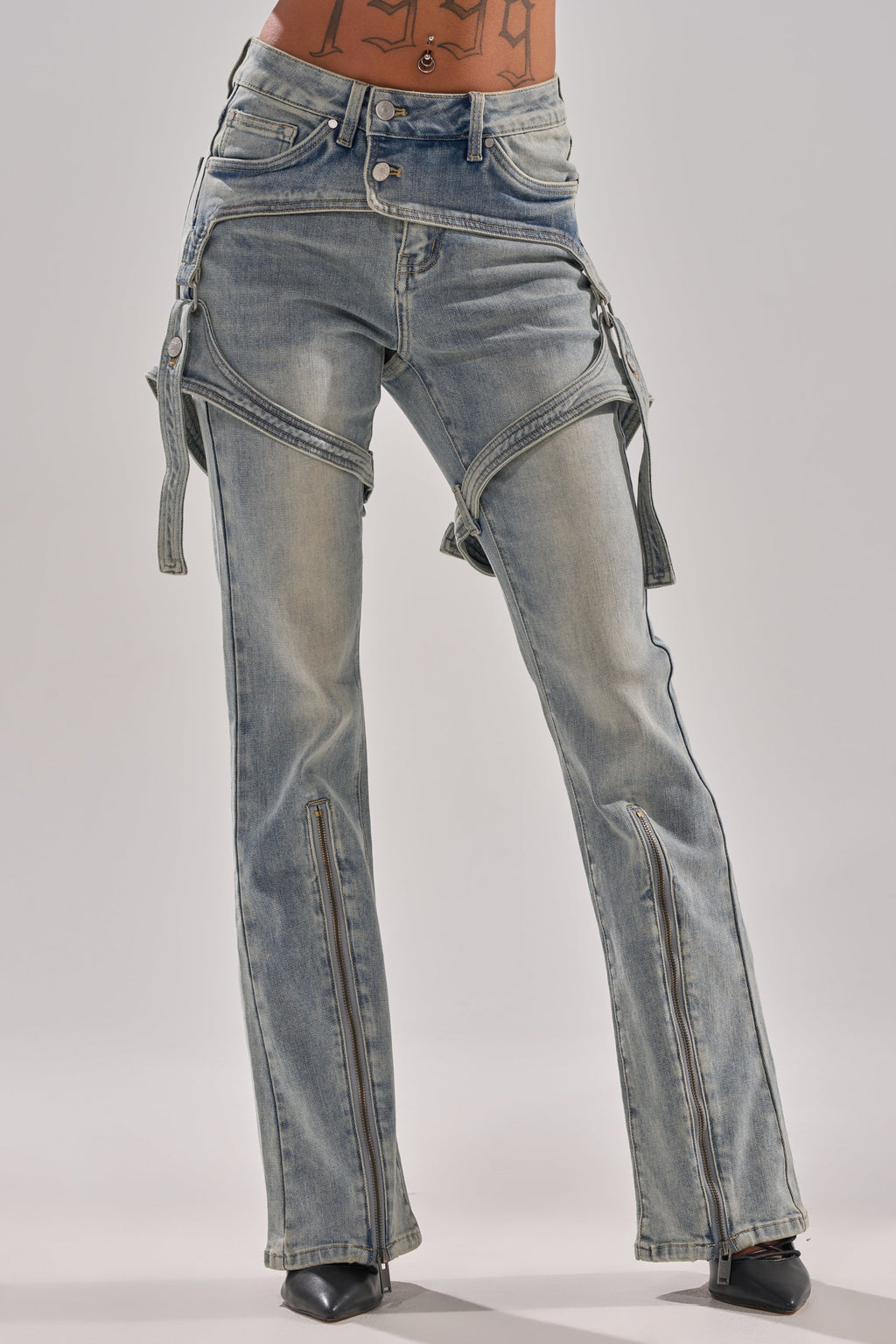 MOOD FOR THE NIGHT FLARE DENIM