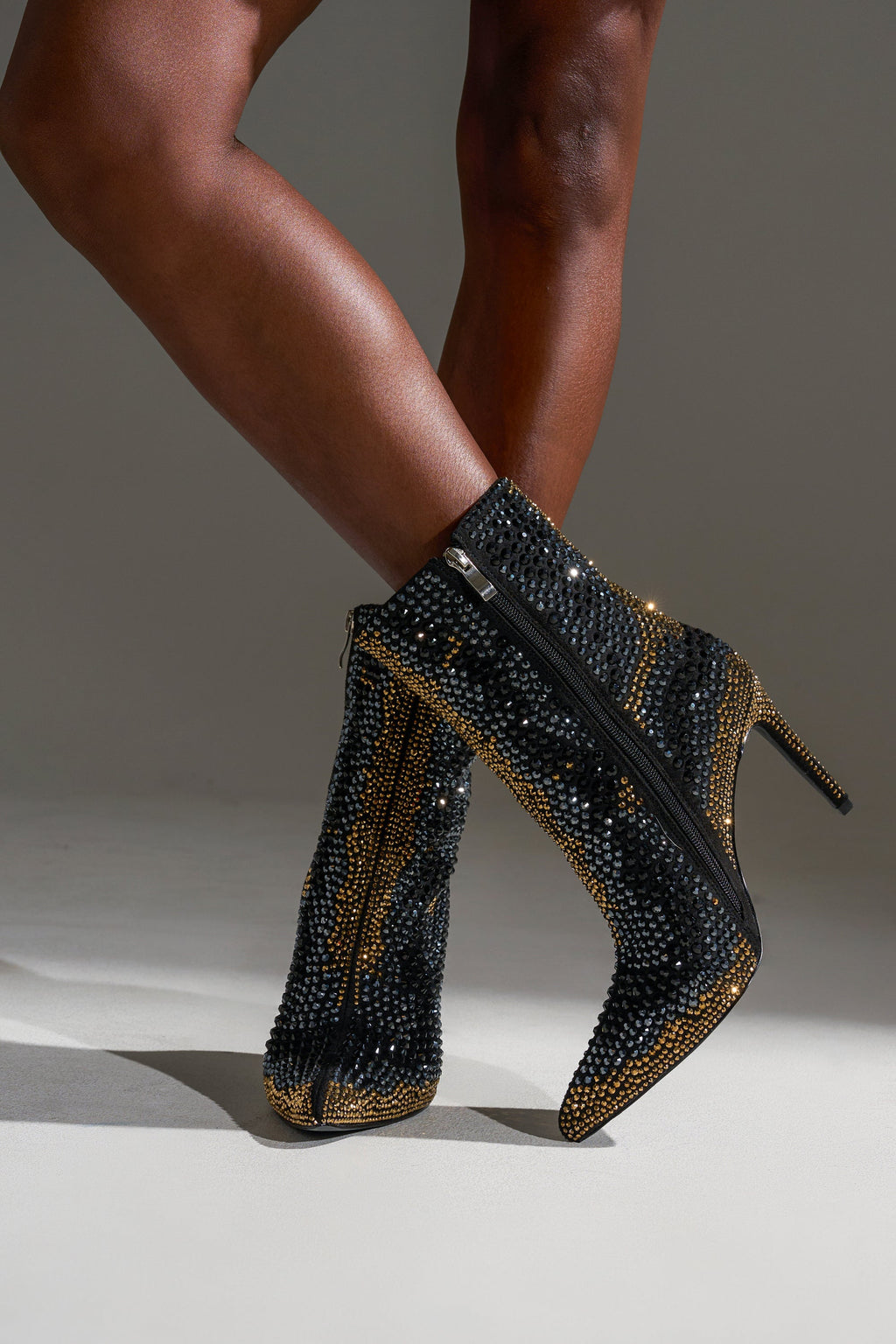 AZALEA WANG ANSLEY BLACK MULTI RHINESTONE COCKTAIL BOOTIE