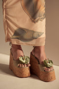 AZALEA WANG DALEYZA GREEN FLORAL WEDGE SANDAL