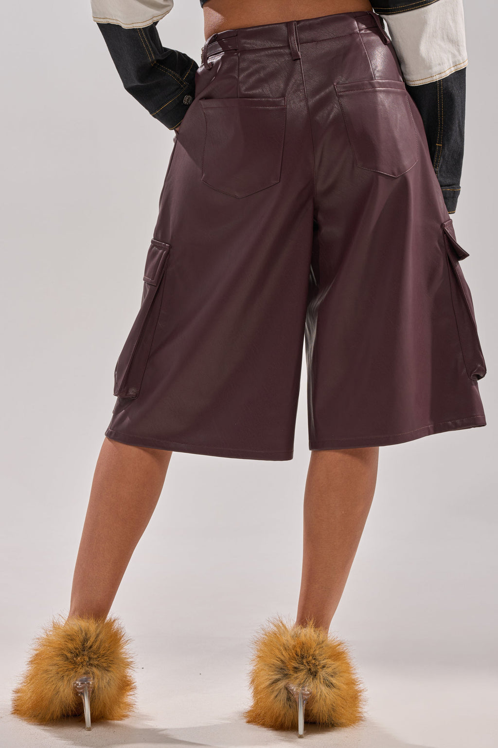 OVER DONE FAUX LEATHER BERMUDA SHORT