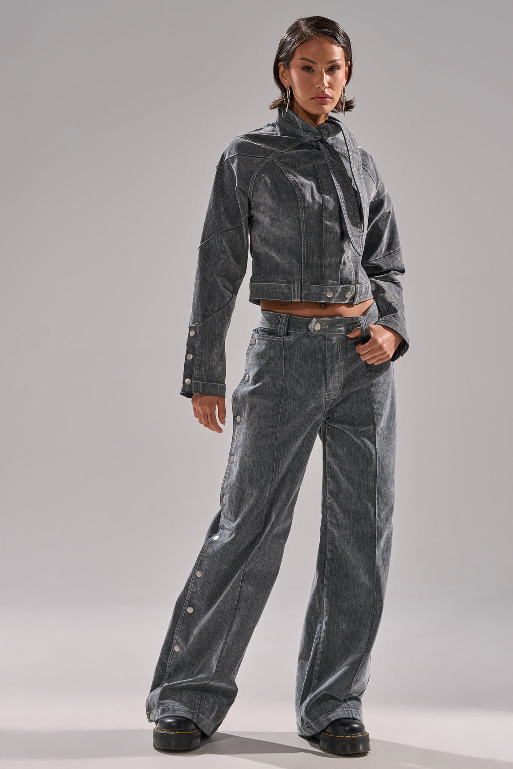 CATCHING EYES VELVET DENIM BLOUSE