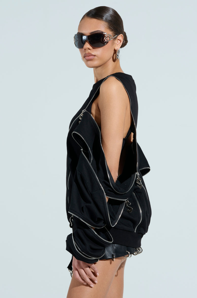 UNZIP ME SWEATSHIRT