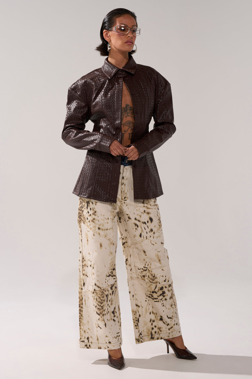 FEELING RICH FAUX LEATHER BUTTON DOWN