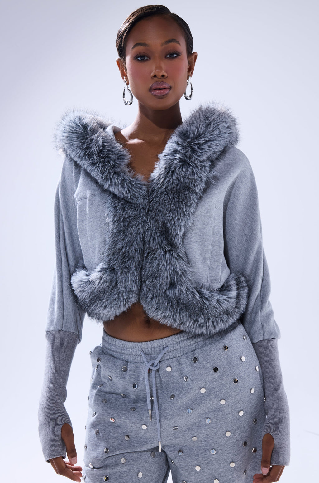 MOVIN DIFFERENT SWEATSHIRT WITH FUR TRIM