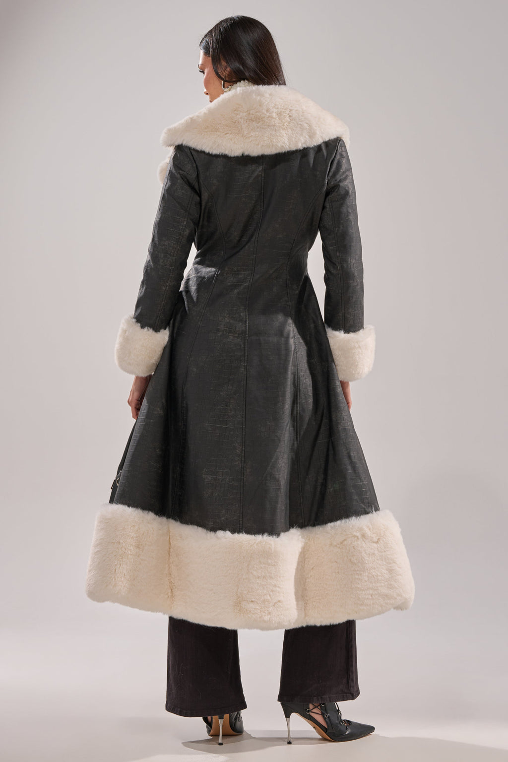 VIVIAN FUR TRIM TRENCH IN GREY