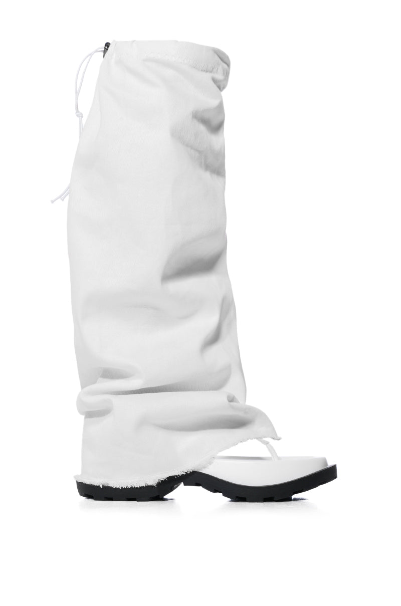 AZALEA WANG LIV FLIP FLOP SANDAL IN WHITE