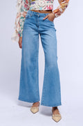 EVERYDAY EVERY MINUTE FLARE JEAN