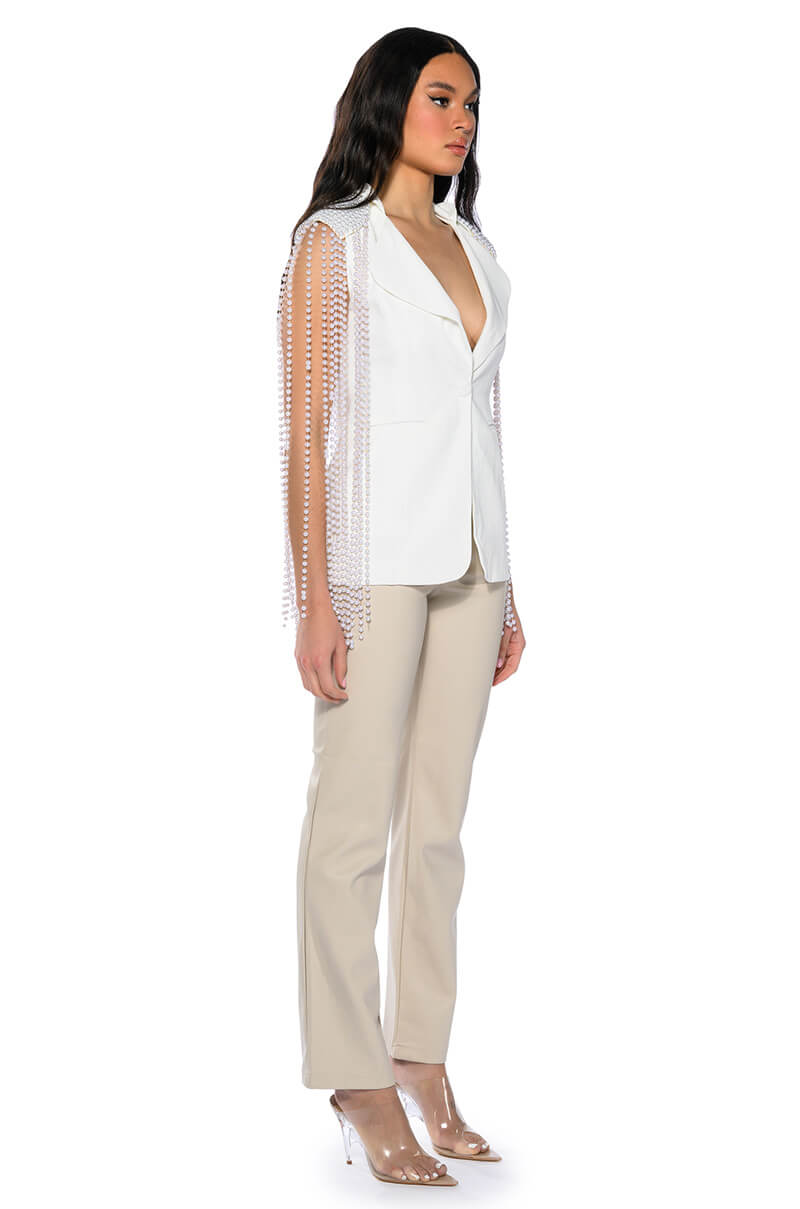 LA MODA PEARL SHOULDER PAD BLAZER