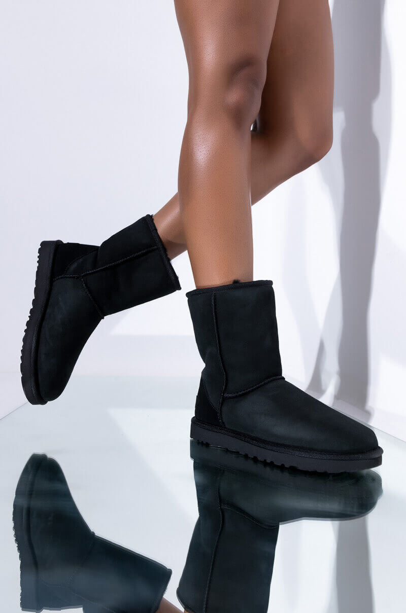 SEXY WEATHER FLAT